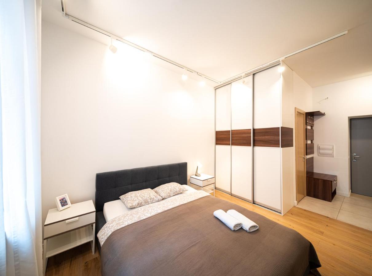 Trendy Top-Floor Stay In Heart Of Riga, Near Bars & Culture Zewnętrze zdjęcie